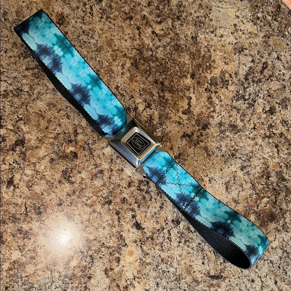 Buckle-Down Blue Tie-Dye ADJUSTABLE Belt with FORD Silver Clasp